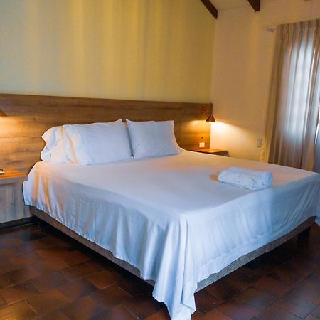 Hotel Boutique La Casa De Piedra Cali Ngoại thất bức ảnh