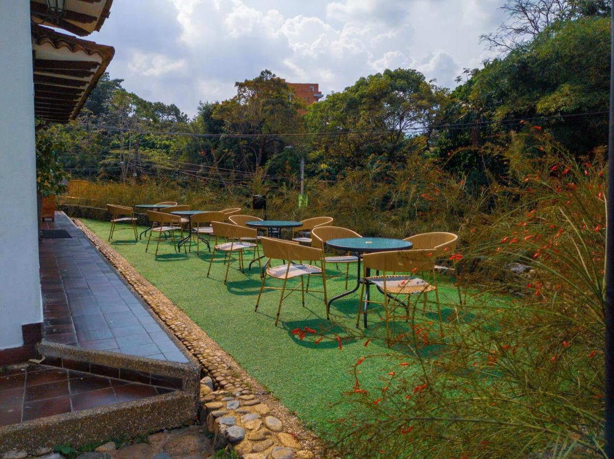 Hotel Boutique La Casa De Piedra Cali Ngoại thất bức ảnh